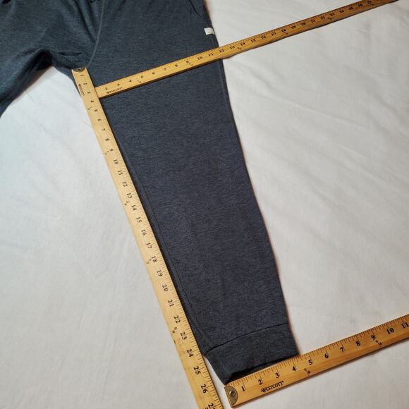 Vuori Women's Size L Performance Jogger Pants Charcoal Gray VW303 - Picture 3 of 8